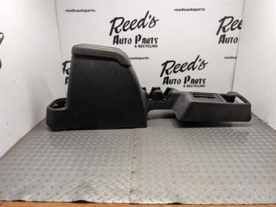 Consola piso delantero con subwoofer compatible con 03-05 WRANGLER 1142778 Foto 1 de 4