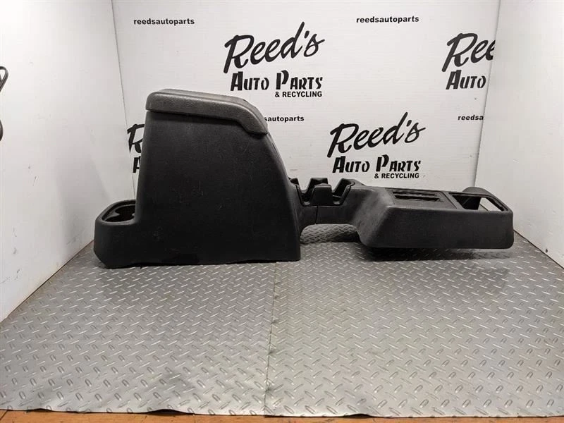 Consola piso delantero con subwoofer compatible con 03-05 WRANGLER 1142778 Foto 1 de 4