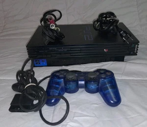 Sony PlayStation 2 Fat Konsole + Spielepaket - Resident Evil, DBZ Budokai, Ratchet - Bild 1 von 10