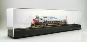 18" Long HO Scale Model Train Display Case-NEW - Picture 1 of 1