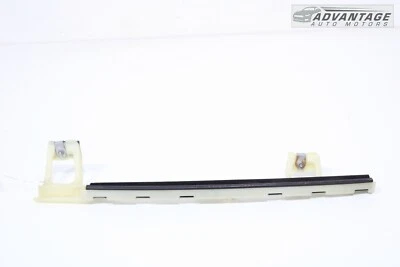 Cadillac XTS 2013-2019 puerta delantera izquierda ventana vidrio guía delantera canal OEM Foto 1 de 4