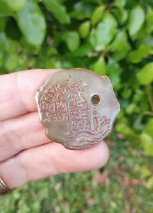 Vintage Walt Disney World Pirates of the Caribbean Coin Gold Doubloon UnEngraved - Picture 1 of 3