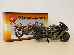 [MODEL] Suzuki GSX1300R HAYABUSA diecast metal figure 1/15 GSX - Picture 1 of 8
