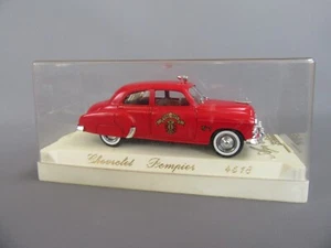 A813 Solido 4518 Chevrolet Styleline Sedan 1950 Fire Dept Fire Engine 1:43 +Box - Picture 1 of 10
