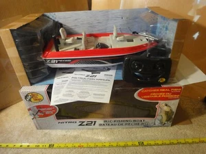 Rare! Bass Pro Shope Nitro Z21, Radio Control Fishing Boat, R/C model bass boat. - Picture 1 of 8