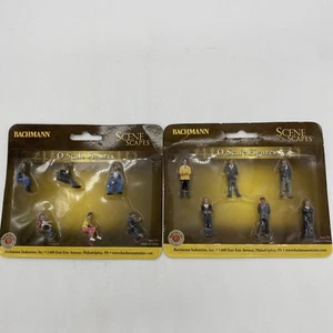 Lot of 2 New O SCALE Bachmann Seated Passengers Businessmen Scenes Scapes - Picture 1 of 9