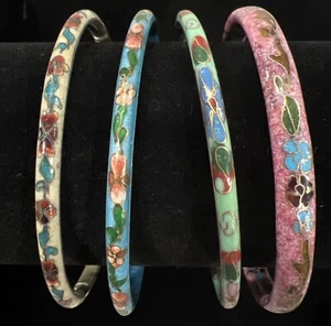 Vintage Beautiful Multicolor 2.5” Cloisonne Bangle Bracelet Set Floral - Bild 1 von 5