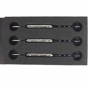 Dart Set Marlboro 2013 Black Silver 3 Steel Tip Darts 6 Fletchings US Map *lesen* - Bild 1 von 8