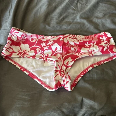 BONDA DE BIKINI Foto 1 de 4