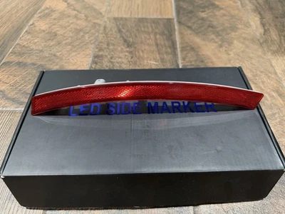 2014-2019 C7 Corvette Rear Left Driver Side Marker Light 23210920 OEM - Image 1 of 4