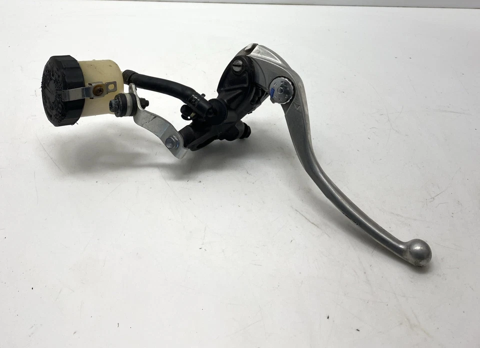 ♻️ Cilindro maestro palanca freno delantero Honda Cbr 1000 rr Rr-6 2006 - 2007 ♻️ Foto 1 de 4