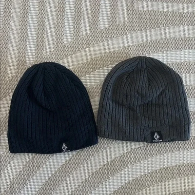 Bundle two nwot Volcom men’s beanies blue and gray - Image 1 of 4