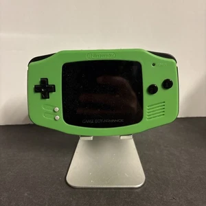 Consola Nintendo Game Boy Advance - Pantalla Retroiluminada Verde/Negro Personalizada MOD Solo - Imagen 1 de 3