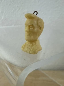 RARE Bust Abraham Lincoln Celluloid Charm Cracker Jack - Picture 1 of 4