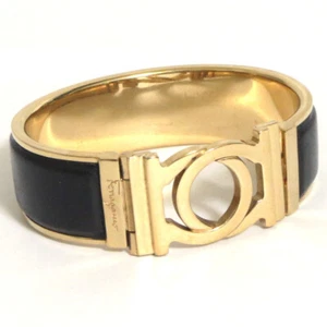 Auth Vintage Salvatore Ferragamo Gancini Black Leather Bangle Bracelet Goldtone - Picture 1 of 23