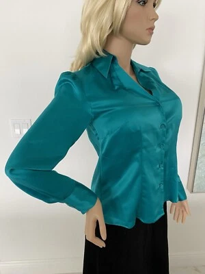 Blusa East 5th Verde Cuello en V Botón Talla L S: 6 Nueva sin Etiquetas Foto 1 de 4