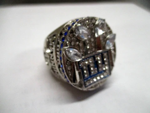 Re-Make of Ring Size 10.5 Eli Manning NFL Superbowl XLll Championship w/warranty Cover