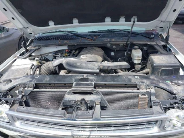 Used Front Drive Axle Shaft fits: 2004 Chevrolet Tahoe Front Axle classic style - Image 1 of 4