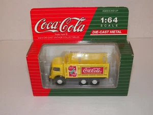 *NEW* American Highway Legends Coca Cola 1/64 Die Cast Mack Model CJ c02021 NIB - Picture 1 of 2