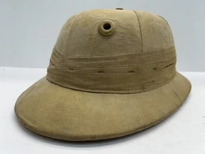 Early 1900’s Walter Barnard & Son Jermyn St Military Pith Helmet - Picture 1 of 12
