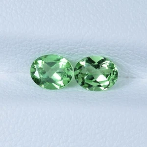 0.81 ct BEST GRADE MINT GREEN / NATURAL TSAVORITE GREEN GARNET - Oval Pair Video - Picture 1 of 2