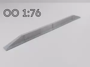 (80-Pack) OO Scale 1:76 Concrete Jersey Barrier with End Pieces - Picture 1 of 3