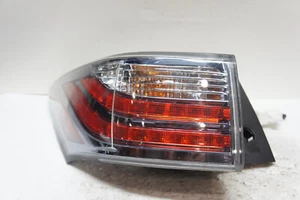 **AFTERMARKET** 2011-2014 Lexus CT200h -Rear Left Driver Side Outer Light *A7639 - Bild 1 von 7