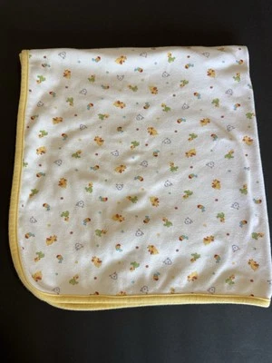 Manta bebé Child of Mine de Carter's Duck tortuga pingüino caracol amarillo blanco Foto 1 de 4