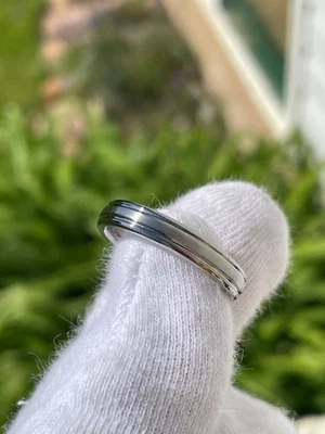 Кольцо для него, твердый класс 5 титана, сделано на заказ, 4 мм шириной обручальное кольцо - Изображение 1 из 4