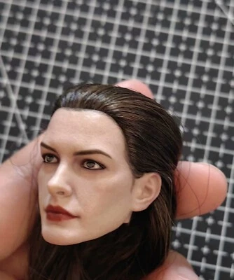 Head Sculpt Figure 1/6 Catwoman Accessory MMS627 Hottoys The Dark Knight Trilogy - Image 1 of 2