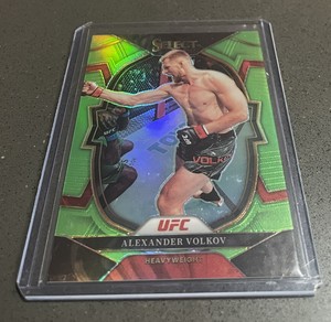 ALEXANDER VOLKOV 2023 PANINI SELECT UFC LIGHT GREEN PRIZM #/75