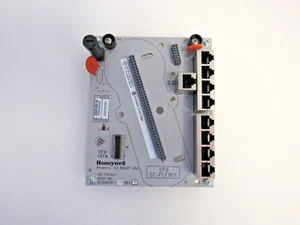 Honeywell 51308301-175 CF9 IOTA CC-TCF901     73-3 - Bild 1 von 3