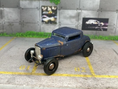 1932 Ford Coupe Rusty Weathered Custom 1/64 Diecast M2 Hot Rod Barn Find - Image 1 of 4