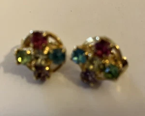 vintage estate MULTI COLOR RHINESTONE CLIP ON EARRINGS - Picture 1 of 3