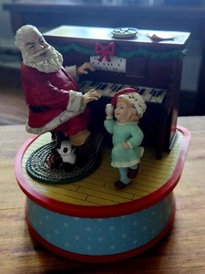 Vintage 1988 Enesco Wind Up Music Box - "Santa, The Entertainer” - Picture 1 of 20