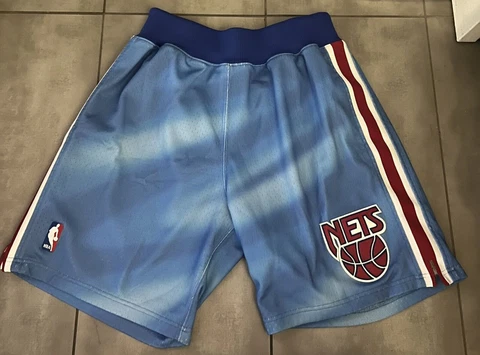 New Jersey Nets Mitchell & Ness '90-'91 Authentic Throwback Shorts Size 40 (M) Cover