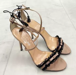Valentino Garavani Blush/Black Leather Bow Heel Sandal Size: 39 (US 9) - Picture 1 of 12