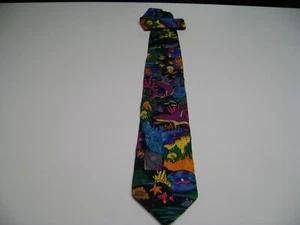 1 Novelty Tie, UNDERWATER SEA SCAPE, 100% Silk, Fish, Starfish, Coral, Sharks+ - Picture 1 of 5