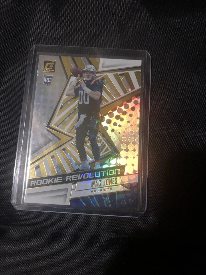 Mac Jones 2021 Donruss Rookie Revolution #REV-MJO Rookie Card - Image 1 of 1