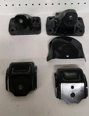 丰田 Supra Mk3 89-92 7 米 7 毫克金属电机安装支架 原始设备制造商 — 第 1/4 张图片