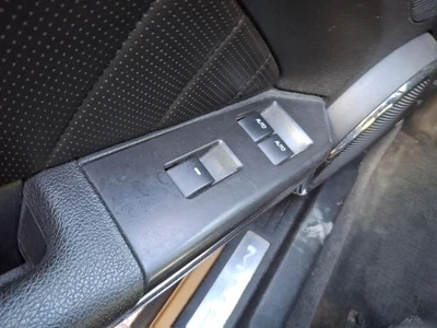 Conjunto de limpador de ar usado serve: 2010 Ford Mustang 4.6L 3V grau A - Imagem 1 de 4