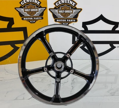 Оригинальное переднее колесо 00-26 Harley Touring Tomahawk 19 x 3,5 хромированное и черное - Изображение 1 из 4