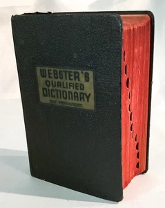 Webster's Qualified Dictionary 1936 1938 Self Pronouncing w/ ATLAS Maps HC Book - Bild 1 von 16