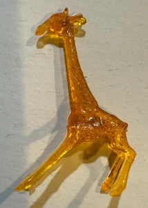 PLASTIC GIRAFFE FROM THE QUILTED GIRAFFE, NY 1980's RESTAURANT - Picture 1 of 2