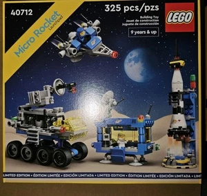 LEGO Space 40712 Micro Rocket Launchpad Space Baby Minifig GWP Promo Rare Sealed - Picture 1 of 6