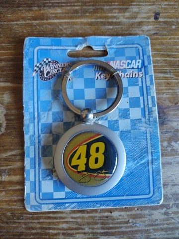 Jimmie Johnson #48 Lowes Keychain NOS Cover