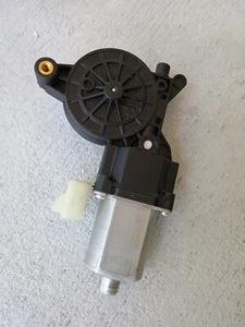 Power Window Motor Front LH 04-08 Pontiac Grand Prix, 07-14 Cadillac Escalade... - Picture 1 of 9