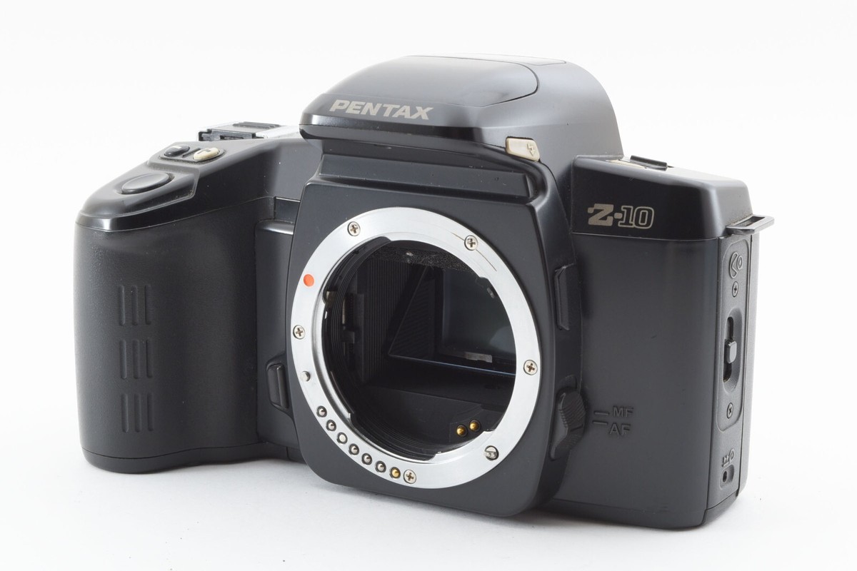 フィルムカメラペンタックスZ-20p 標準と交換レンズSIGMA28〜300mm 第47号 PENTAX Z －20P DATE / GRIP