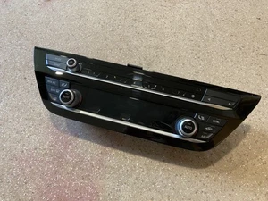 Steuergerät BMW G30 F90 Klimaanlage Vorne Front Climate Control Unit 5A09B25 - Picture 1 of 21