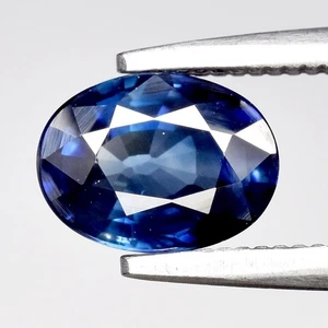 π 0.84ct 6.5x4.8mm VS Oval Natural Blue Sapphire - Heated, Africa Gemstone - Picture 1 of 4